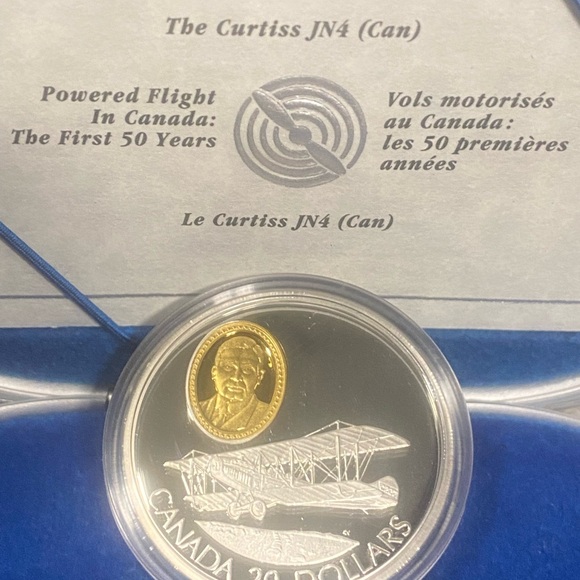Series-1 Canada first 50years of flight sterling silver (w)24k gold cameo insert - Picture 9 of 10